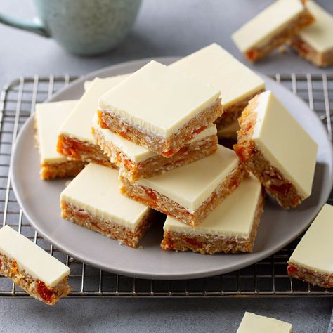 Apricot and Coconut Slice Queen Of Puddings, Apricot Slice, Apricot Bars, Chocolate Background, White Chocolate Popcorn, Coconut Slice, Background Grey, Lemon Poppyseed Cake, Slice Recipe