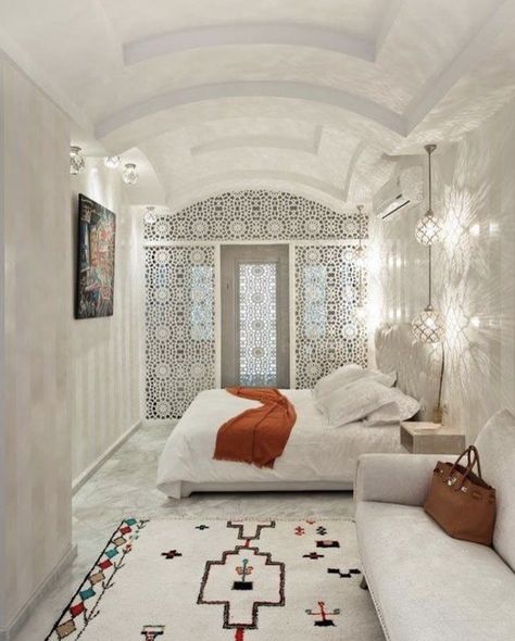 Dekorasi Maroko, Modern Moroccan Decor, Moroccan Decor Bedroom, Moroccan Interior Design, Design Marocain, Moroccan Bedroom, Moroccan Home Decor, Style Marocain, Moroccan Homes