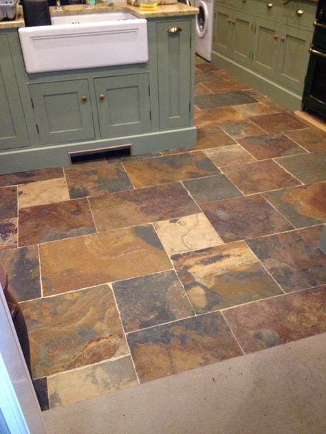 Rustic Cupboards, Slate Floor Kitchen, Flagstone Tile, Log Home Flooring, Trendy Kitchen Tile, Chipping Campden, Slate Tile Floor, Flagstone Flooring, Rustic Flooring