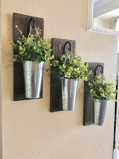 Galvanized Wall Decor, Metal Buckets, Ship Lap, Decorating 101, Wall Decor Rustic, Office Designs, Metal Tree Wall Art, Foyer Decorating, Plant Ideas