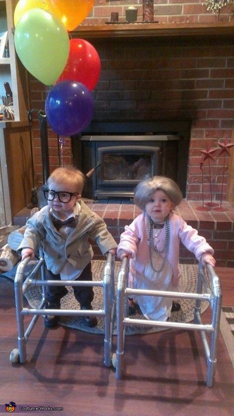 Old Couple kids halloween costume idea Diy Baby Halloween Costumes, Diy Fantasia, Halloween Parejas, Homemade Costumes, Old Couples, Diy Toddler, Halloween Costume Contest, Toddler Costumes, Costume Contest