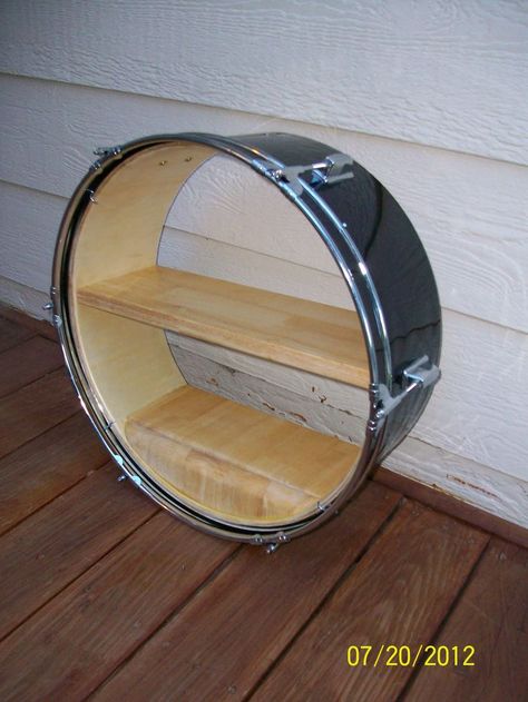 New shelf made of out an old drum. | Drums en more | Pinterest Drum Shelf, Drum Lessons For Kids, Music Themed Bedroom, Music Furniture, Music Bedroom, Drum Room, Drums Art, Music Studio Room, Flea Market Flip