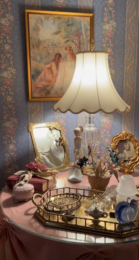 Light Academia Home, Burlesque Aesthetic, Academia Home, Paris Room Decor, Paris Rooms, Stylish Curtains, Girly Room, Home Inspo, Princess Aesthetic