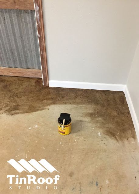 Stain Cement Floor, Diy Cement Floors, How To Stain Concrete Floors Inside, Wood Stain Concrete Floor, Painted Floor Concrete, Staining Basement Concrete Floor, Staining Cement Floors Diy, Staining Concrete Floors Diy, Diy Painted Concrete Floor