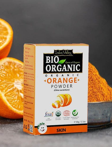 Orange peel powder is a natural exfoliant, anti-inflammatory, and antioxidant. It can help to brighten your skin, reduce wrinkles, and fight acne. Orange Peel Powder, Orange Peels, Natural Exfoliant, Oil Mix, Orange Peel, Reduce Wrinkles, Smoothie Recipes, Vitamin C, Natural Remedies