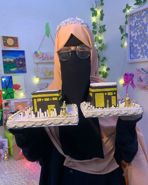 Dream Craft 🕋Tutorial 👇🏻 https://www.youtube.com/@rumaimapalette @rumaima__palette #craft #diy#viralcraft #kaabacraft #makkah #kaaba #dream#hijabiartist Makkah, Craft Tutorial