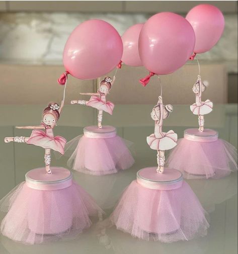 Ballerina Baby Shower Theme, Ballet Birthday Cakes, Ballerina Party Theme, Ballet Baby Shower, Pinkalicious Birthday Party, Ballerina Centerpiece, Ballerina Baby Showers, Carousel Birthday, Girly Birthday Party