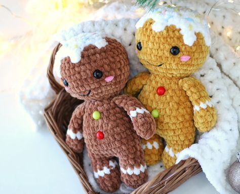 PDF PATTERN Crochet Gingerbread Man Christmas Ornaments - Etsy Czech Republic Crochet Gingerbread Man, Crochet Gingerbread, Christmas Amigurumi, Gingerbread Man Christmas, Fall Crochet Patterns, Crochet Christmas Gifts, Easy Crochet Animals, Confection Au Crochet, Crochet Xmas