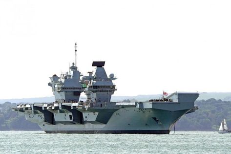 Hms Prince Of Wales, Hms Queen Elizabeth, Water Damage Repair, Aircraft Carrier, Set Sail, Royal Navy, Prince Of Wales, Portsmouth, East Coast