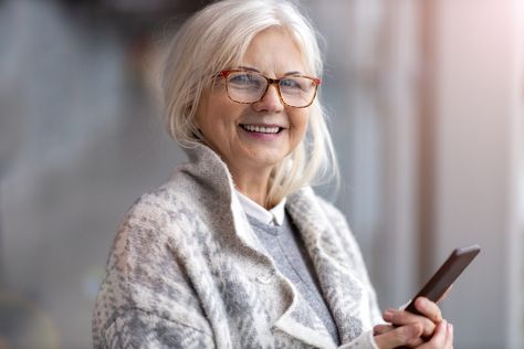 Not Your Grandma's Glasses! Best Eyeglasses for Women Over 60 Things Women Need, Granny Glasses, Myofascial Pain Syndrome, Mitochondrial Dna, Best Eyeglasses, London Queen, Vision Health, Vision Problems, Healthy Eyes