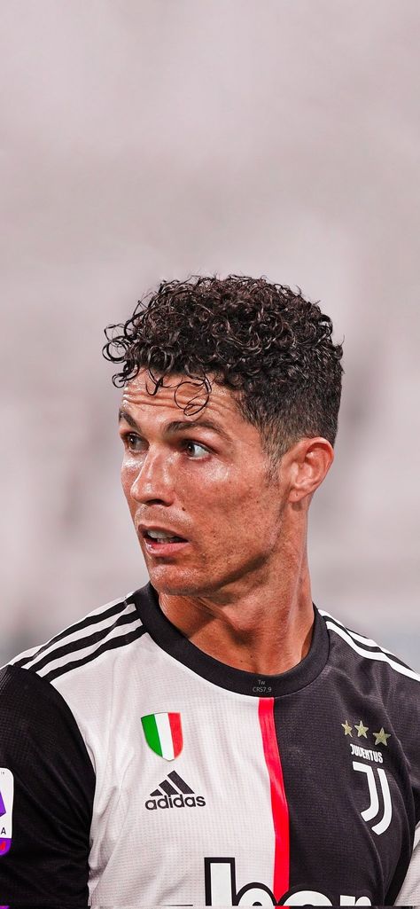 Noodle Hair Ronaldo Wallpaper 4k, Ronaldo Juventus Hairstyle, Ronaldo Juventus Wallpapers, Ronaldo Hairstyles, Ronaldo Hair, Cristiano Ronaldo Hairstyle, Ronaldo Style, Cr7 Juventus, Cristiano Ronaldo Young