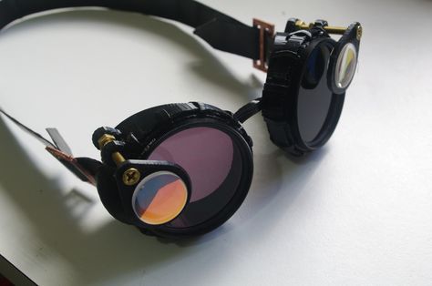 Steampunk Goggles using 52mm Photographic Filters by guyc http://thingiverse.com/thing:128963 3d Printed Glasses, Scifi Goggles, Steampunk Props, Sci Fi Outfits, Steampunk Hat With Goggles, Cybergoth Goggles, Steam Punk Goggles, Steampunk Characters, Steampunk Aesthetic