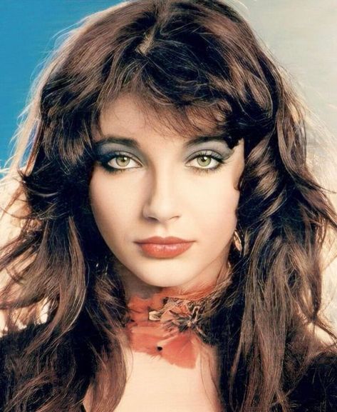 Kate Bush, Favourite Song, The Piano, In The End, Orchestra, My Favourite, Did You Know