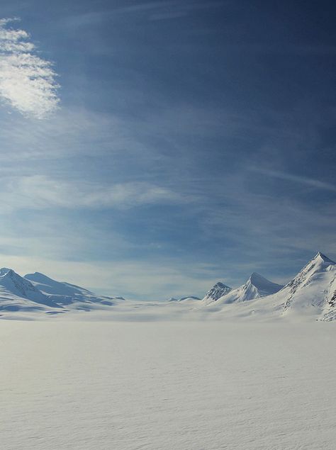 natural,Beautiful scenery,desert,Scenery Arctic Landscape, East Of The Sun, Arctic Tundra, Arctic Circle, Fantasy Landscape, Planet Earth, The Snow, The Great Outdoors, A Man