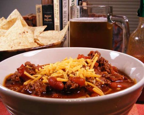 All American Chili (Mccormick) Recipe - Food.com American Chili Recipe, Simple Chili Recipe, Chili With Ground Beef, Mccormick Recipes, Simple Chili, Black Beans Recipe, Favorite Chili Recipe, Bean Snacks, Cooking Light Magazine