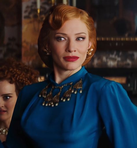 ☆ lady tremaine icon / cinderella 2015 Cate Blanchett Cinderella, Madame Medusa, Cinderella Musical, Isabelle Drummond, Cinderella Aesthetic, Lady Tremaine, Copper Red Hair, Evil Stepmother, Cinderella 2015