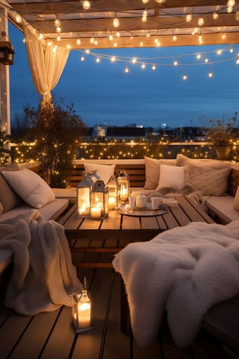 Comfy Balcony, Romantic Balcony, Big Balcony Ideas, Cozy Home Interior, Home Decor Apartment, Balcony Design Ideas, Home Decor Cozy, Small Balcony Design, Cozy Patio