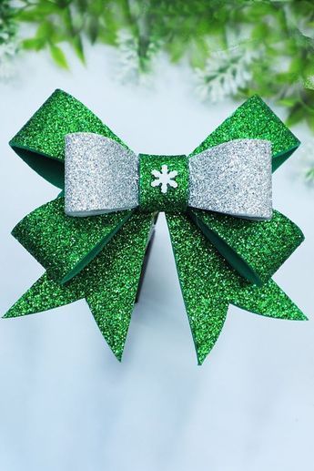 Beautiful Christmas Bow. DIY handmade bow making tutorial. Handmade crafts idea. DIY Glitter Foam Bow Making Step by Step | Glitter Foam Sheet Crafts Idea. #Bow #Christmas #DIY Glitter Paper Crafts, Foam Christmas Ornaments, Bow Making Tutorials, Foam Sheet Crafts, Hanging Craft Ideas, Decorated Gift Bags, Hanging Craft, Diy Glitter, Merry Christmas Diy