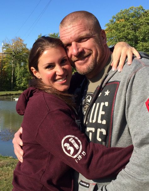 Mcmahon Family, Wwe Stephanie Mcmahon, Wwe Couples, Stephanie Mcmahon, Scruffy Men, Professional Wrestlers, Wwe Pictures, Girls Together, Triple H