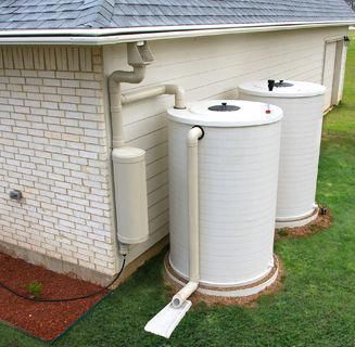 Aboveground Rainwater Harvesting Tanks - Rainwater Harvesting System Tank #rainwatercollection Rain Water Collection Diy, Rain Water Harvesting, Water Collection System, Water From Air, Rain Harvesting, Greenhouse Design, Rainwater Collection, Water Harvesting, Rainwater Harvesting System