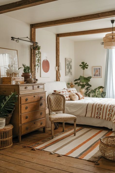 Vintage Finds for a Boho Bedroom Wood Dressers, Boho Bedroom Ideas, Vintage Mirrors, Wood Dresser, Bedroom Boho, Distressed Wood, Boho Bedroom, How To Distress Wood, Vintage Finds