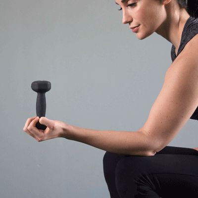 Supination with a dumbbell...exercises for tennis elbow Hyperextended Elbow, Tennis Elbow Exercises Physical Therapy, Elbow Workout, Tennis Elbow Relief, Tennis Elbow Symptoms, Tennis Elbow Exercises, Elbow Exercises, Shoulder Pain Exercises, Dumbbell Exercises