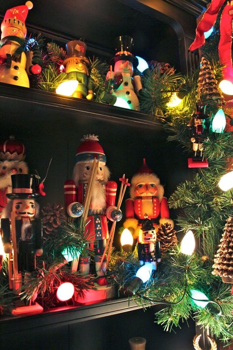 These Nutcracker Collections Inspire Over-the-Top Christmas Decorating - Susan Said... WHAT?! Nutcracker Display, Nutcrackers Display, In The Midst Of Winter, Nutcracker Collection, Nut Crackers, Nutcracker Decor, Best Christmas Tree, Nutcracker Christmas Decorations, Finding Neverland