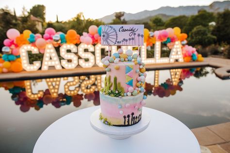 Coachella Theme Birthday, Coachella Party Theme, Coachella Theme Party, Coachella Theme, Coachella Party, Birthday Breakfast, Festival Theme, Theme Birthday Party, Theme Cake