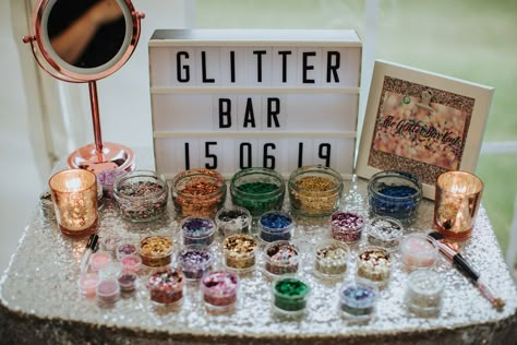 Festival Garden Party, Glitter Bar, Coachella Party, Purple Wedding Cakes, Festival Theme, Bar Wedding, Glitter Party, Rock My Wedding, Wedding Entertainment