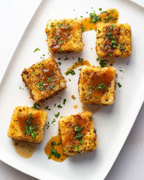 Crispy Sage Tofu | Thanksgiving Tofu Tofu Thanksgiving, Thanksgiving Tofu, August Recipes, Justine Snacks, Justine Doiron, Thanksgiving 2022, Thanksgiving 2023, Vegetarian Thanksgiving, Vegan Holiday