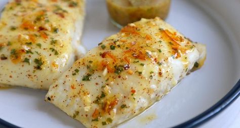 Grilled Halibut Recipes, Maille Mustard, Seafood Meals, Grilled Halibut, Halibut Recipes, Fish Dinner Recipes, Fish Fillets, Orange Marmalade, Fish Recipes Healthy