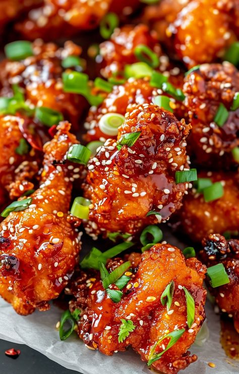 Experience the perfect blend of sweet and spicy with this Korean Fried Chicken recipe. A delicious twist on a classic, ideal for an adventurous home cook looking for a taste of Korea. Chicken Breast Recipes Spicy, Spicy Breaded Chicken Recipes, Spicy Dishes Recipes, Spicy Sweet Chicken, Korean Chicken Recipe, Spicy Food Recipes, Crispy Korean Fried Chicken, Spicy Korean Food, Korean Spicy Chicken