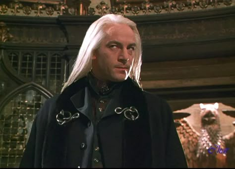 Lucius Malfoy Costume, Lucius Malfoy Jason Isaacs, Malfoy Family, Chris Columbus, Jason Isaacs, Lucius Malfoy, Slytherin Harry Potter, Harry Potter Images, Harry Potter Film