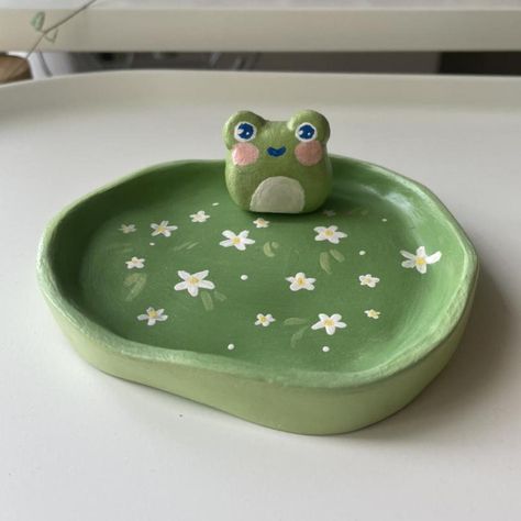 flower jewelry dish tray ✨🌷 handmade by me. and... - Depop Frog Trinket Dish, College Activities, Flower Jewelry, Jewelry Dish, Clay Projects, Flower Jewellery, Trinket Dishes, Tray, Flowers