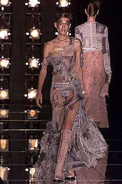 Christian Dior Fall 2000 Ready-to-Wear Collection Photos - Vogue Dior Ready To Wear, Newspaper Dress, Dior Fashion Show, Dress Card, Old Hollywood Glamour, John Galliano, Runway Collection, Fashion Show Collection, Bustiers