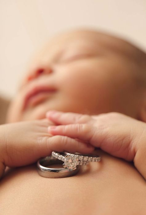 Newborn Wedding Ring Pictures, Wedding Ring Newborn Photo, Newborn Photos With Wedding Rings, Wedding Photos With Infant, Ivf Newborn Photography, Baby Bump Photoshoot, Newborn Family Pictures, Cute Pregnancy Pictures, Foto Newborn