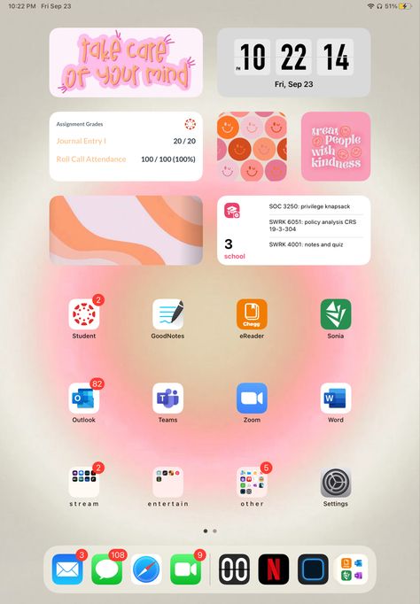 Ipad 16 Ios, Asethic Ipad Homescreen, Ipad Set Up Ideas Homescreen School, Fun Ipad Apps, Pink Ipad Setup Homescreen, Aesthetic Ipad Homescreen Layout School, Ipad Organisation Aesthetic, Ipad Homescreen Ideas Vertical, Asthetic Ipad Organization