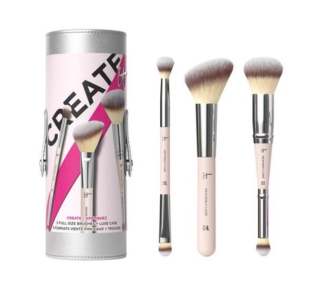 IT Cosmetics 3-Piece Special Edition Holiday Brush Set with Bag Applying Foundation, French Boutique, Naturally Pretty, Perfect Complexion, Holiday Glam, Tiktok Shop, Skin Imperfection, How To Apply Foundation, It Cosmetics