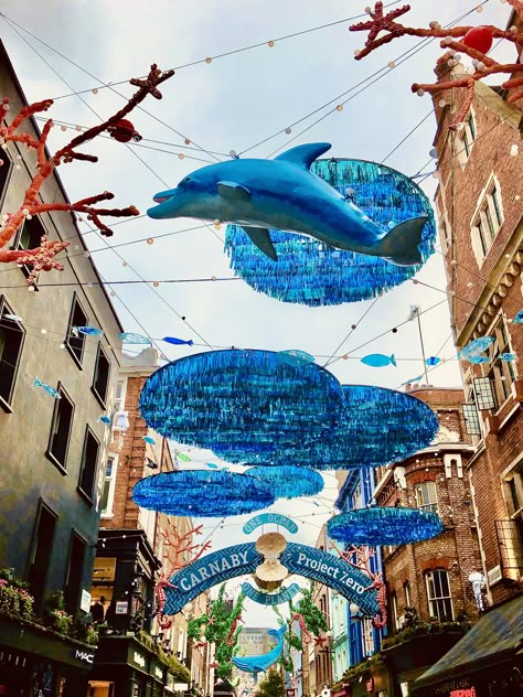 The beautiful outdoor Christmas lights in Carnaby street in collaboration with ocean conservation charity, Project Zero. Looking for things to do in London this festive season? The shimmering under the sea scene is well worth seeing in the daylight and when lit up at night. Christmas Decor Display, Creative Inspiration Design, Carnaby Street London, London Christmas Lights, Light Fest, Street Decoration, Christmas Lights Ideas, Mall Decor, Display Retail