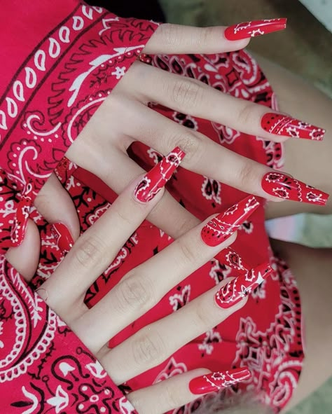 K Pop Nails, Idol Nails, Hello Nails, Korean Nails, Her Nails, Lisa Blackpink Wallpaper, Nails Desing, Black Pink Instagram, Cartier Love Bracelet