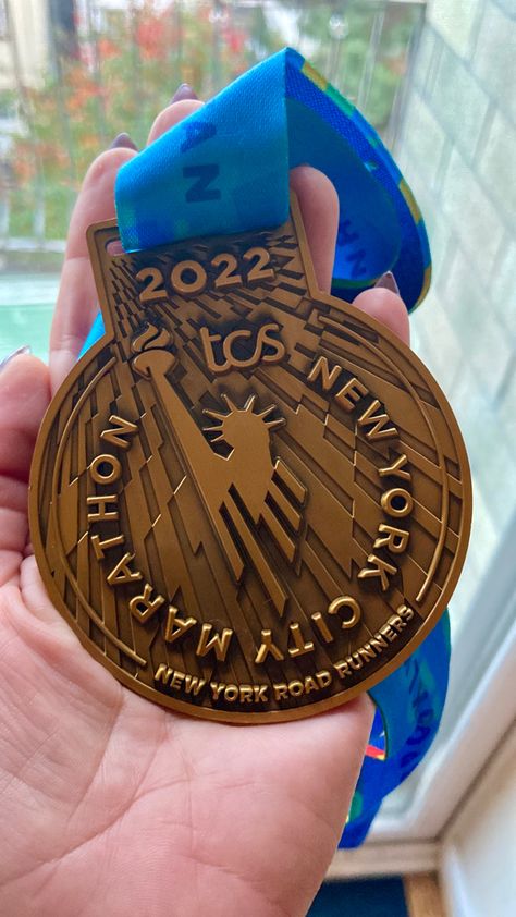 Nyc Marathon Aesthetic, Marathon Inspiration, Nyc Marathon, Training Motivation, Remember Who You Are, Running Motivation, Road Runner, Get Fit