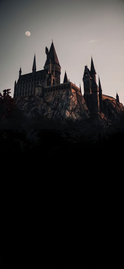 Dark photography Castle Wallpaper Iphone, Iphone Depth Effect Wallpaper, Harry Potter Homescreen, Iphone Depth Wallpaper, Depth Wallpaper Iphone, Harry Potter Lock Screen, Nerdy Wallpaper, Harry Potter Spells List, Snape Wallpaper