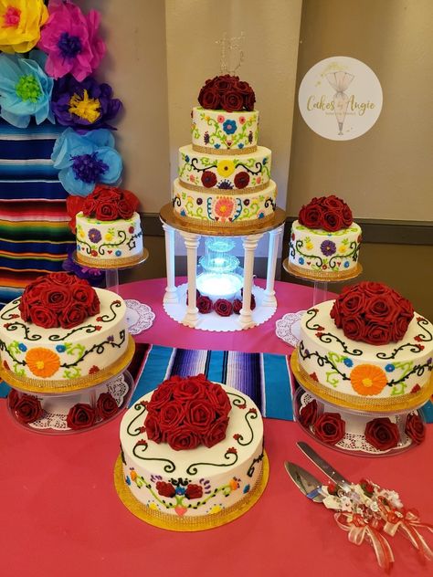 Mexican Quinceanera Cake, Mexican Quince Cake, Quince Cakes Mexican Theme, Mexican Cakes For 15, Mexican Theme 15 Party, Mexican Theme Quinceanera Cake, Mexican Theme Wedding Cake, Mexican Style Quinceanera Party Ideas, Mexican Quince Theme