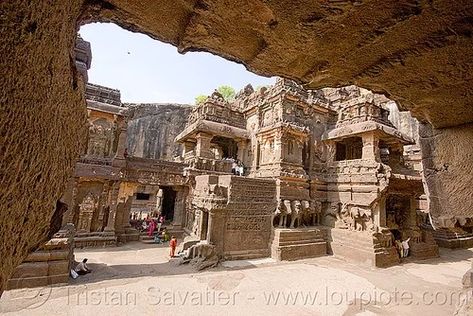 Kailash Temple - Monolithic Hindu Temple - Ellora Caves (India) Kailash Temple, Ellora Caves, Hindu Temple, Click Photo, More Photos, Landscape Photography, Monument, Temple, India