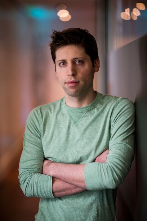 Y Combinators Sam Altman Is Bullish on Biotech Startups Sam Altman, Pluto In Scorpio, Neptune In Capricorn, Generation Y, Nerd Chic, Young Johnny Depp, Tech Startup, Thought Leadership, Human Society