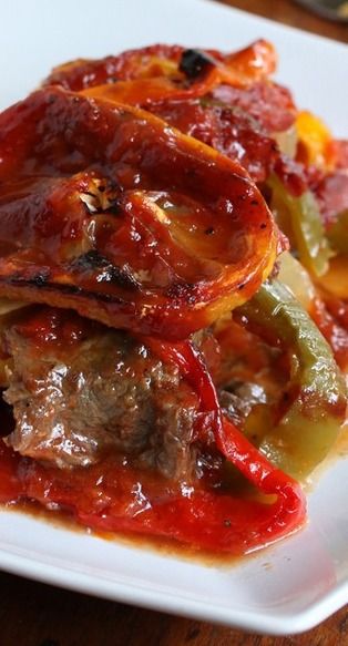 Swiss Steak, Spanish Dishes, Beef Dinner, Beef Steak, The Sauce, Beef Dishes, Steak Recipes, Meat Dishes, Fajitas