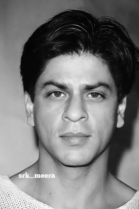 Shah Rukh Khan Black And White, Ms Dhoni Face Photo, Shahrukh Khan Black And White, Shah Rukh Khan Sketch, Srk Portrait, Srk Black And White, Shahrukh Khan Sketch, Srk Drawing, Srk Sketch