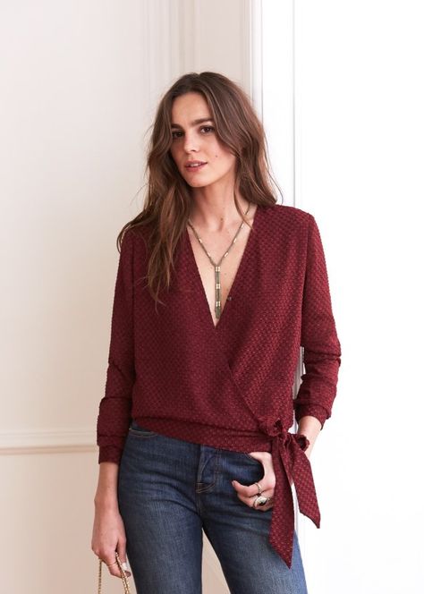 Sézane - Blouse Ella Style Chic Parisien, Sezane Blouse, High Tech Fashion, Parisian Outfits, Parisian Chic Style, Tech Fashion, Soft Natural, Effortless Chic, Long Blouse