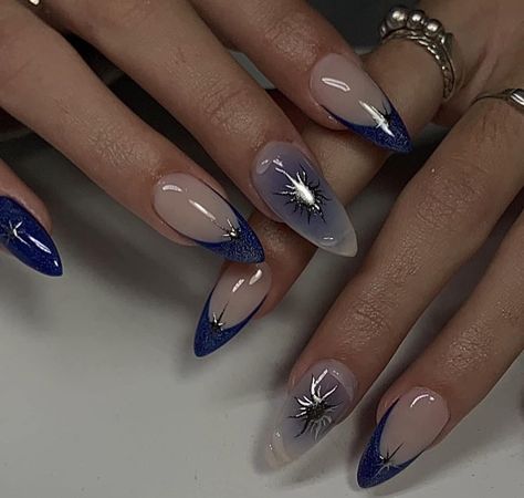 Summer Nails Tips, Nails W Glitter, Halo Nails, Ceramics Vase, Dark Blue Nails, Queen Nails, Ceramic Flower Vase, Goth Nails, Nails Tips