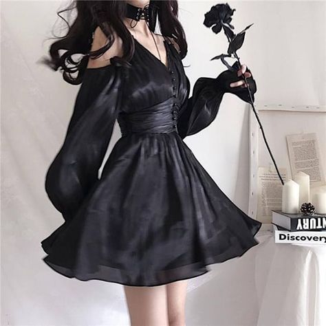 A must have! Black/White Sweet Falbala Off Shoulder Dress SP139122  Click link 2 shop http://bit.ly/2k3dTS4 Tag friends & Comment to win 50$ Gift card Chiffon Dresses, Lantern Sleeve Dress, Goth Dress, Goth Outfits, Alternative Outfits, Edgy Outfits, Fancy Dresses, Alternative Fashion, Chiffon Dress